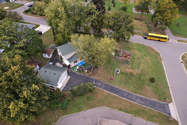 1409 Hillsboro Avenue N, Golden Valley, MN 55427