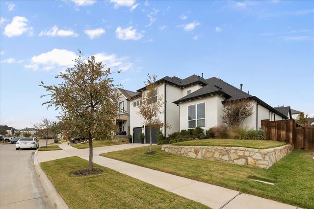 2313 Sandlin Drive, Fort Worth, TX 76008