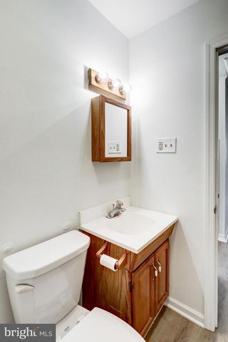 11 CONOY RD, Landisville, PA 17538