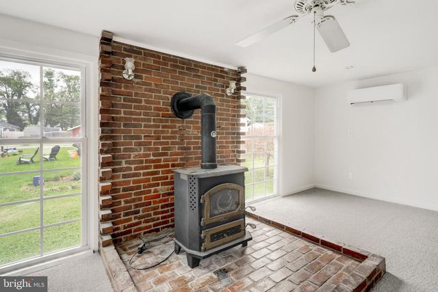 11 CONOY RD, Landisville, PA 17538