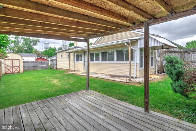 11 CONOY RD, Landisville, PA 17538