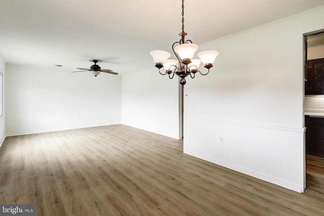 11 CONOY RD, Landisville, PA 17538