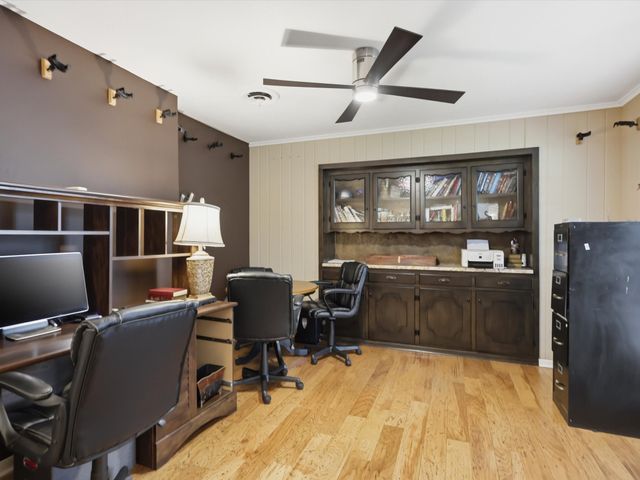 6079 Wonder Drive, Fort Worth, TX 76133