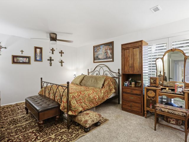 6079 Wonder Drive, Fort Worth, TX 76133