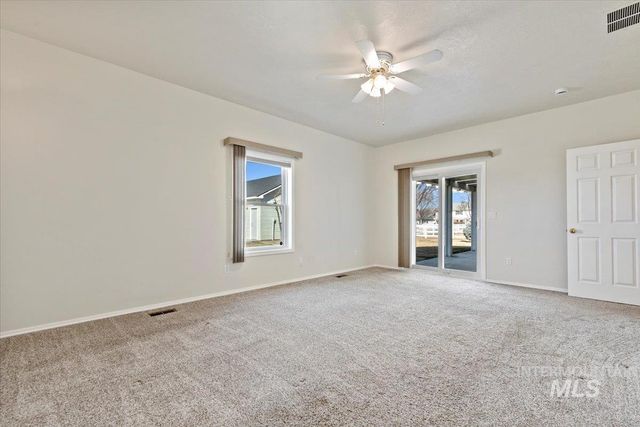 7825 S Chisum Way, Meridian, ID 83642