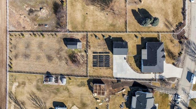 7825 S Chisum Way, Meridian, ID 83642