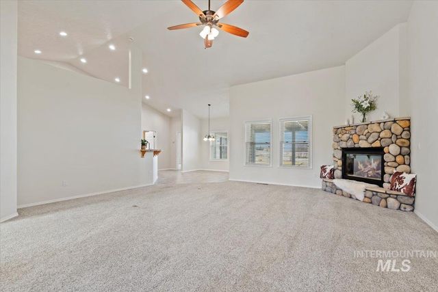 7825 S Chisum Way, Meridian, ID 83642