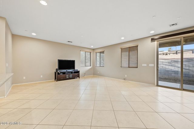 4750 E TIERRA BUENA Lane, Phoenix, AZ 85032
