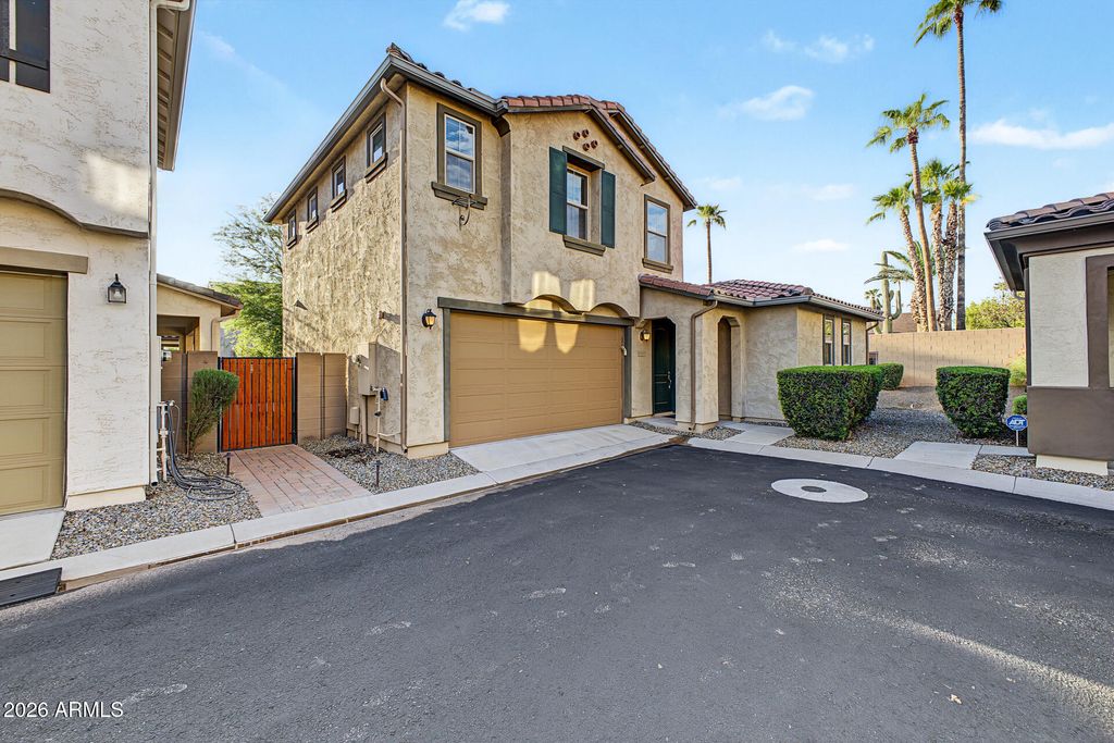 4750 E TIERRA BUENA Lane, Phoenix, AZ 85032 — photo 2
