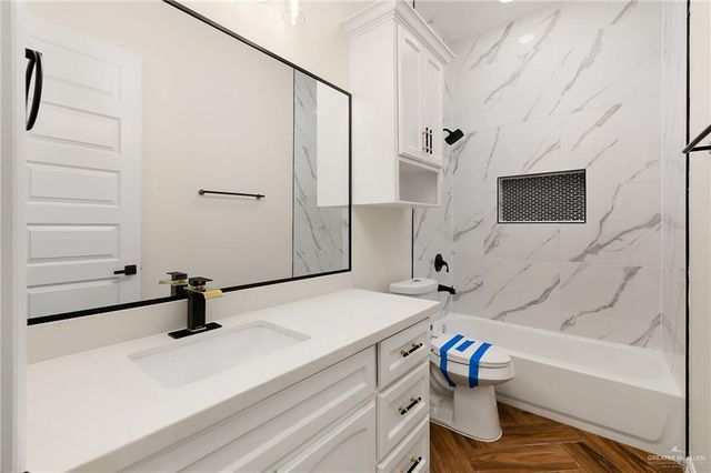 1000 Trinity Street, Edinburg, TX 78541