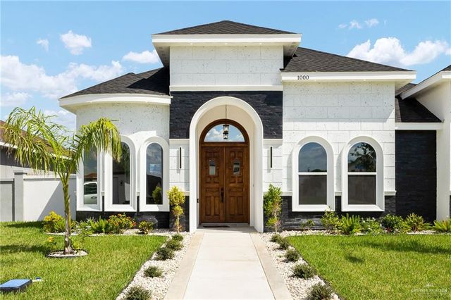 1000 Trinity Street, Edinburg, TX 78541