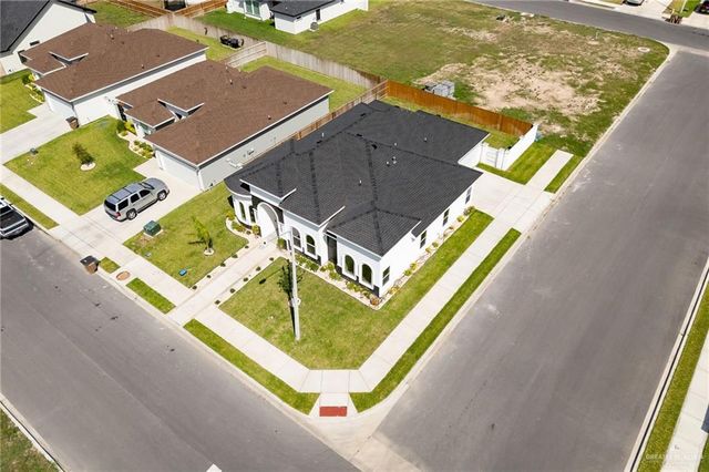 1000 Trinity Street, Edinburg, TX 78541