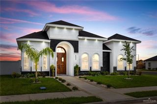 1000 Trinity Street, Edinburg, TX 78541