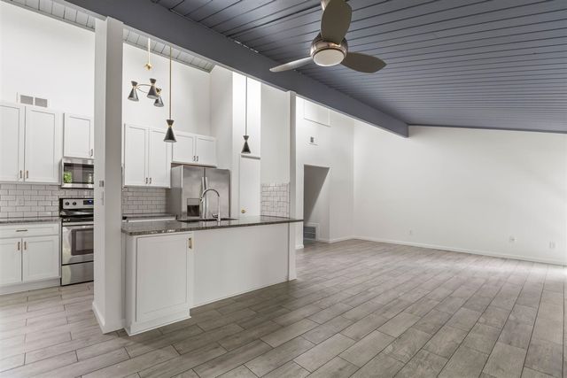 1815 Independence Boulevard Unit: 30C, Ann Arbor, MI 48104