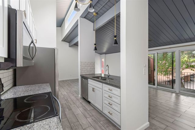 1815 Independence Boulevard Unit: 30C, Ann Arbor, MI 48104