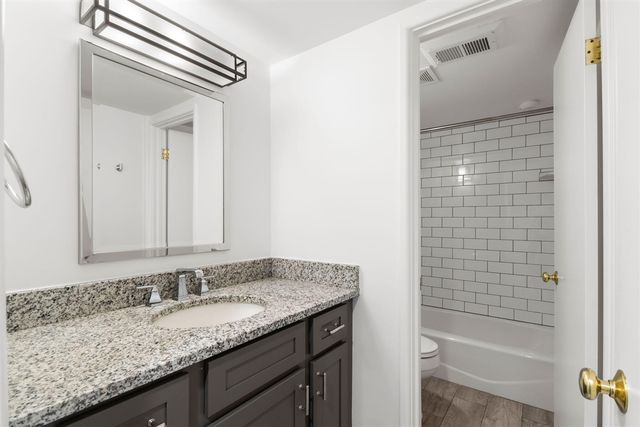 1815 Independence Boulevard Unit: 30C, Ann Arbor, MI 48104