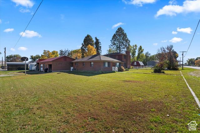 303 S CENTER ST, Fielding, UT 84311