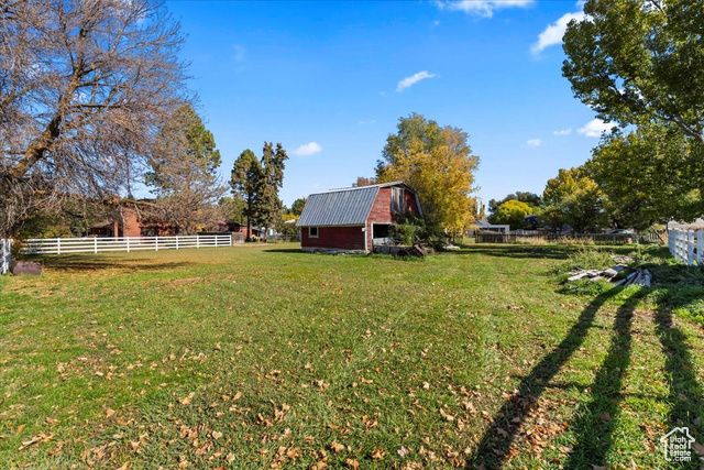 303 S CENTER ST, Fielding, UT 84311