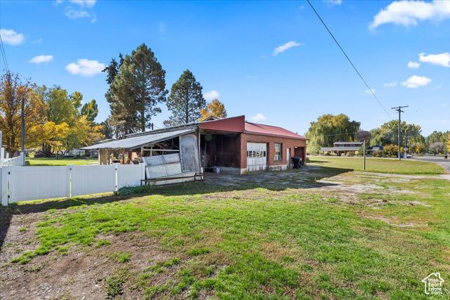 303 S CENTER ST, Fielding, UT 84311