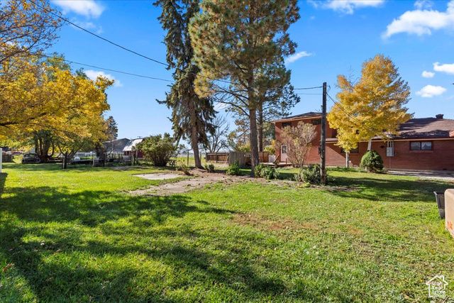 303 S CENTER ST, Fielding, UT 84311