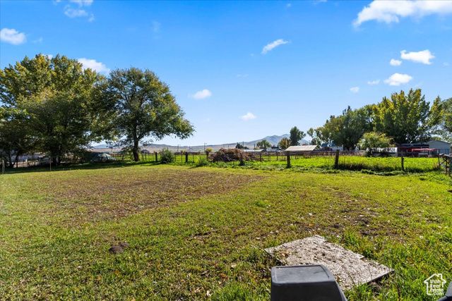 303 S CENTER ST, Fielding, UT 84311