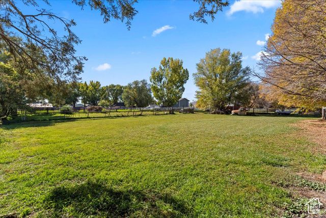 303 S CENTER ST, Fielding, UT 84311