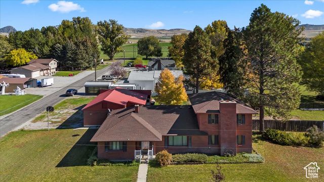 303 S CENTER ST, Fielding, UT 84311