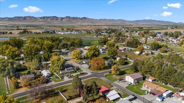 303 S CENTER ST, Fielding, UT 84311