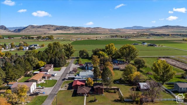 303 S CENTER ST, Fielding, UT 84311
