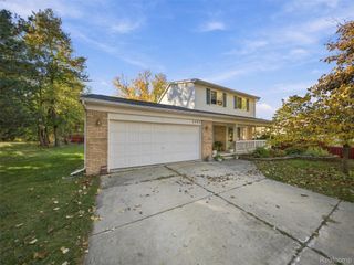 2900 S Livernois Road, Rochester Hills, MI 48307