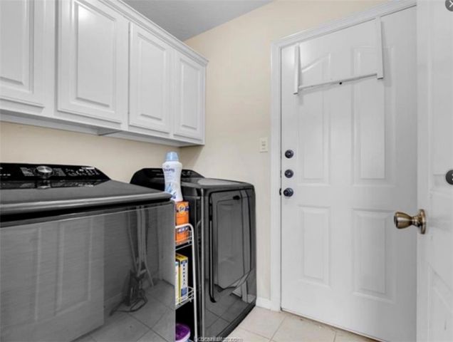 3818 Dresden Lane, College Station, TX 77845