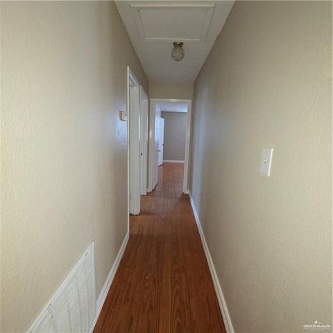 8442 Lago Vista Drive, Edcouch, TX 78538