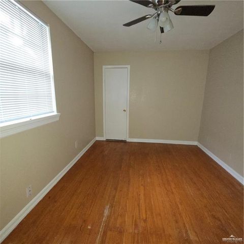 8442 Lago Vista Drive, Edcouch, TX 78538