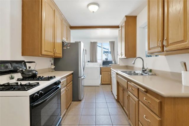 15940 Blackhawk Street, Granada Hills, CA 91344