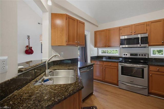 5059 Ramillie Run, Winston-salem, NC 27106