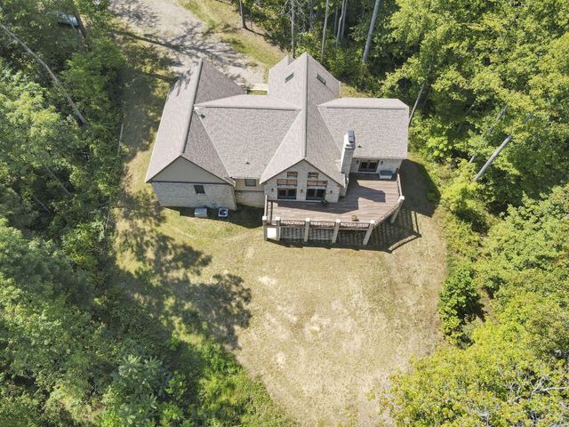 25242 Amerine Road, South Bloomingville, OH 43152