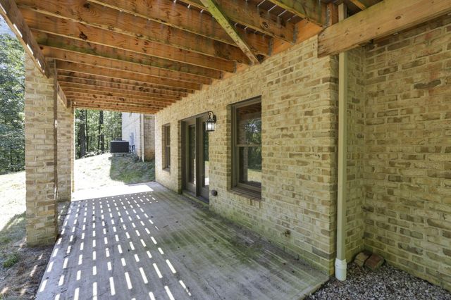 25242 Amerine Road, South Bloomingville, OH 43152