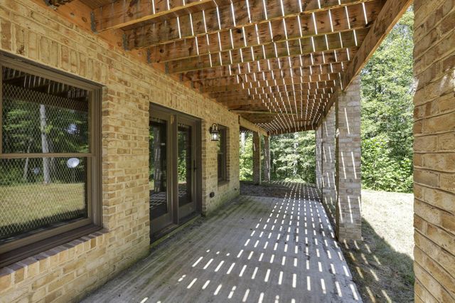 25242 Amerine Road, South Bloomingville, OH 43152