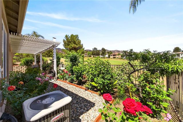 23897 Fawnskin Drive, Corona, CA 92883