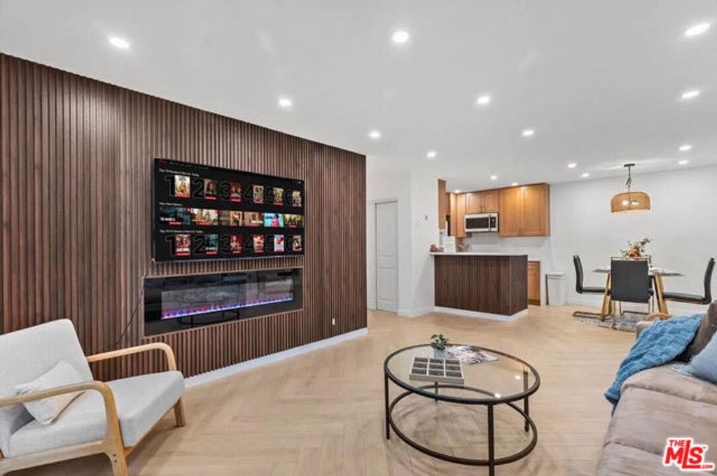 4710 Park Granada 178, Calabasas, CA 91302