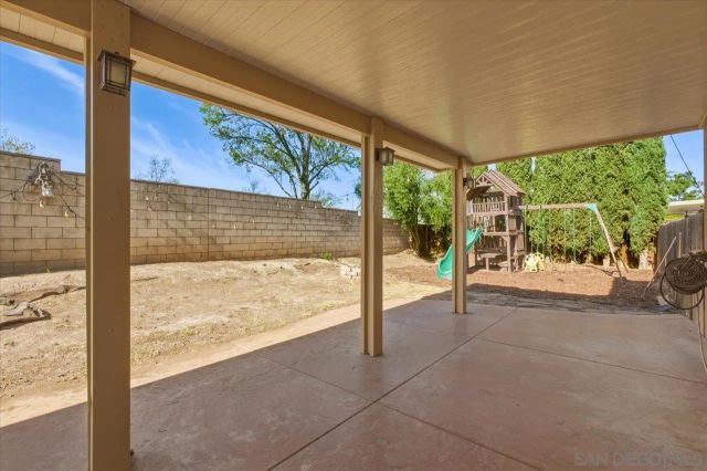 34463 Hillingdon, Winchester, CA 92596