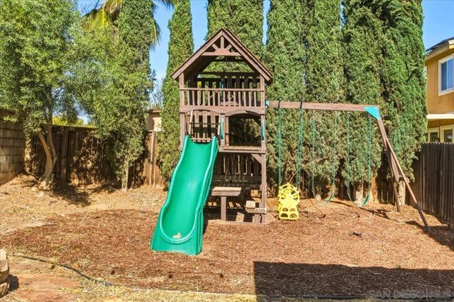 34463 Hillingdon, Winchester, CA 92596