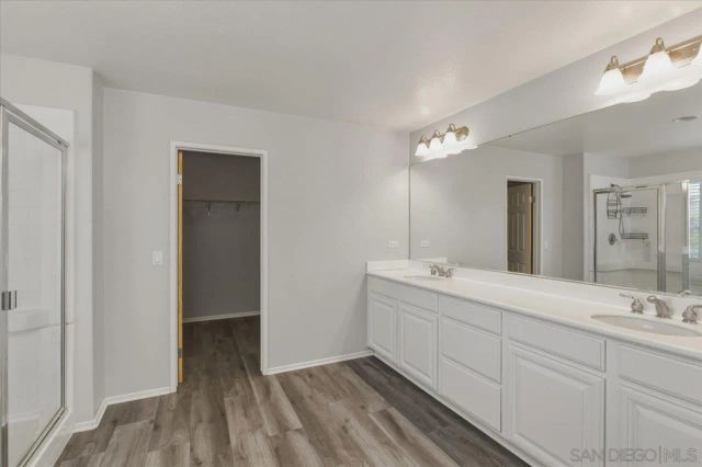 34463 Hillingdon, Winchester, CA 92596