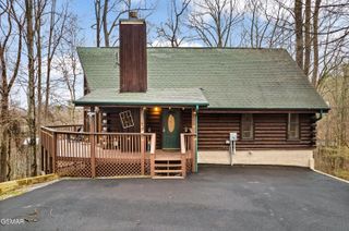 3175 Emerald Springs Loop, Sevierville, TN 37862