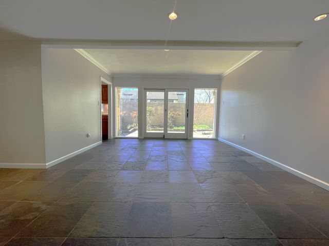 9609 Orchard Hill, Dallas, TX 75243