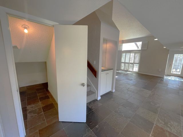 9609 Orchard Hill, Dallas, TX 75243