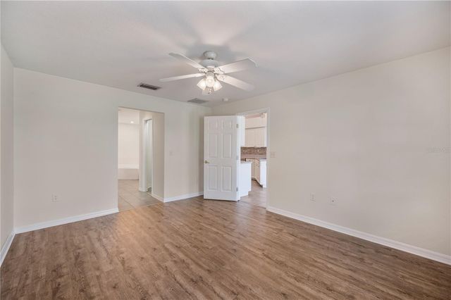 5711 MANCHESTER DRIVE E, Lakeland, FL 33810