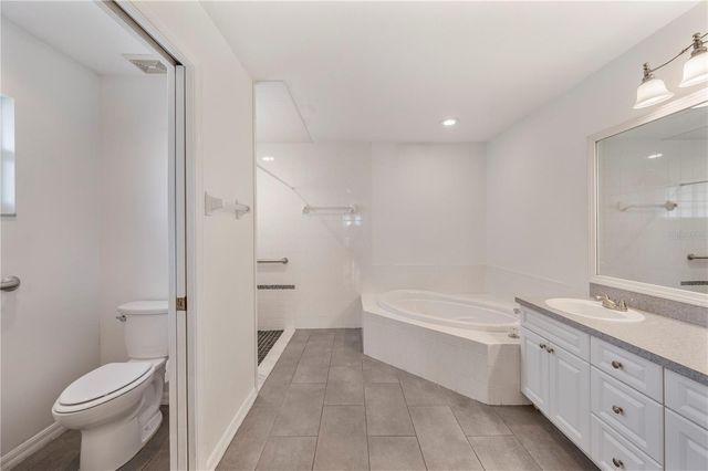 5711 MANCHESTER DRIVE E, Lakeland, FL 33810