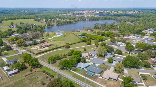 5711 MANCHESTER DRIVE E, Lakeland, FL 33810