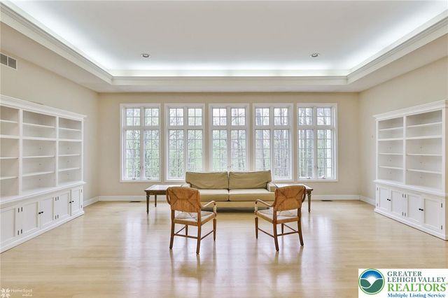 1946 Kyle Drive, Stroudsburg, PA 18360